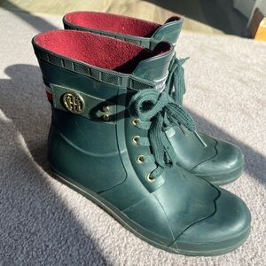 Tommy Hilfiger fall green rain boots size 10